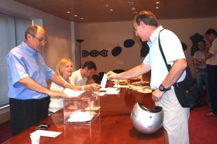 Comencen les eleccions al Col·legi de Metges de Girona després de mesos de polèmiques 