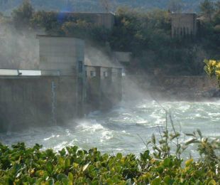 Més protecció a la presa de Darnius per fer front a l'onatge generat per la tramuntana
