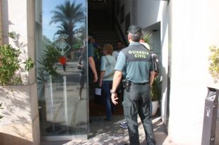 Escorcollen l'Ajuntament de Lloret de Mar documentació sobre les obres del parc Can Xardó 