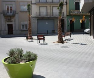 El PSC de Figueres acusa Vila de malgastar diners públics en fer una escultura de 56.000 euros