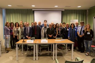 Entitats i institucions treballaran per pal·liar la soledat no volguda entre la gent gran