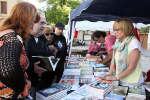 La Liberisliber converteix un any més Besalú en una festa literària