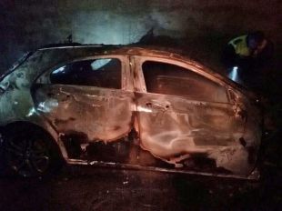 Els Mossos descarten que el cotxe cremat a Vidreres tingui relació amb els atemptats de París