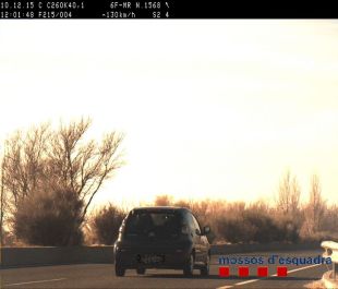 Denunciat per circular begut i 50 km/h damunt del permès a Castelló d'Empúries