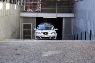 Surten en llibertat provisional els pares del nen trobat mort a un pis de Girona