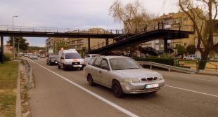 Estudien substituir el pont de la carretera de Blanes a Lloret per un pas regulat per semàfors