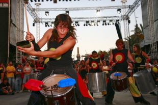 Els tambors de la companyia La Banda del Surdo s’apaguen després de 20 anys