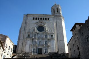 Els veïns decideixen que les campanes de la Catedral tornin a sonar a la nit d'immediat