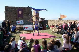 Els peruans Duo Vitalys aixequen el teló del 5è Festival Internacional de Circ de Figueres