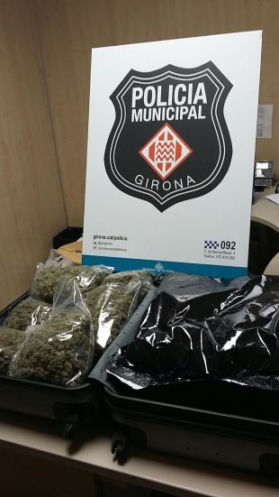 Detenen un jove que portava més de 3 quilos de marihuana a l’estació d’autobusos de Girona