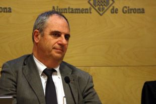Ballesta demana tranquil·litat i evita parlar d'un possible acord imminent amb ERC a Girona
