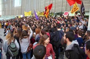 La vaga atura les classes a les facultats de Lletres, Educació i Dret de la UdG