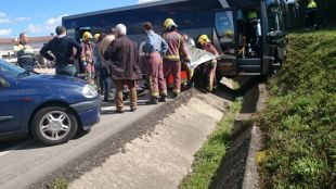 Un veí de Sils aconsegueix reanimar el conductor d’un autobús infartat