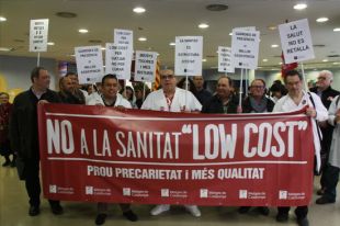 Un 60% dels metges de Palamós segueixen la vaga parcial