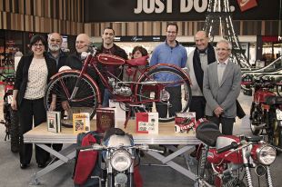 Gran Jonquera exposa una trentena de motos Derbi