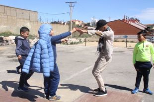 Els gitanos de Figueres avisen l’Ajuntament que la solució no passa per l''extermini' dels barris