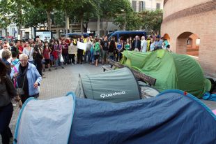 Acampada contra el desmantellament d'Idomeni a Girona