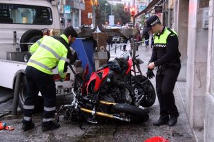 Mor el motorista de 58 anys envestit per un cotxe que va fer una infracció a Girona