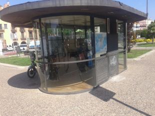 ERC de Girona proposa reconvertir l'antic quiosc de plaça Catalunya en un punt informatiu