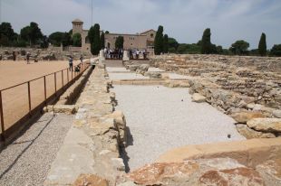S'obre al públic la museïtzació de l'àgora i l'estoa del segle II a.C de la ciutat grega d'Empúries