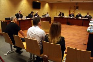 Jutgen l'exdirector d'un banc acusat d'estafar immigrants amb les hipoteques