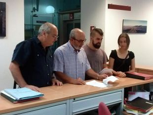 ERC, UPM, L’Est i la CUP entren una moció de censura per fer fora l’alcalde de Torroella