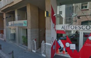Dos intoxicats lleus per fum en l’incendi d’un pis a Figueres
