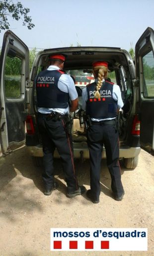 Denuncien dues persones i comissen 644 peces de roba falsificada a Sant Pere Pescador
