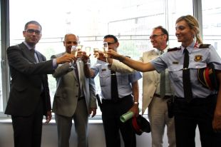 Obre l'oficina de denúncies dels mossos, pas previ a la desparició de la comissaria de Vista Alegre