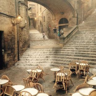 La tempesta deixa 19 litres en una hora i fa caure els termòmetres 14 graus a Girona