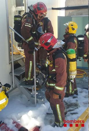 Un incendi en un dipòsit de gasoil al terrat d'un hotel a Lloret de Mar obliga a evacuar 238 clients i treballadors