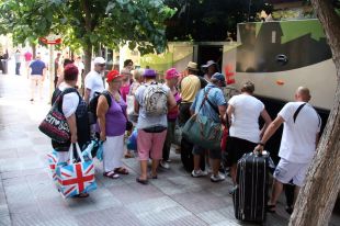 Troben lloc per al 90% dels turistes afectats pel tancament de dos hotels a Lloret de Mar
