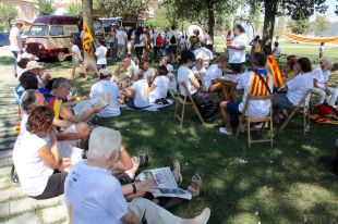 Girona escalfa motors per al 'batec' de la Diada amb un pícnic popular i una marxa a peu fins a Salt