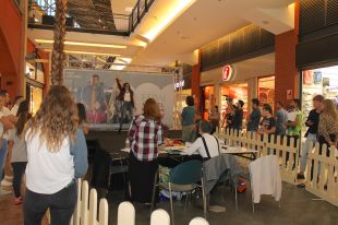 Gran afluència de públic als primers càstings a l’Espai Gironès per trobar 200 models