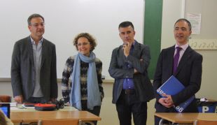 Ruiz diu que els barracons són unes instal·lacions 'molt correctes'