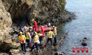 Mor un home de 60 anys després de precipitar-se d'un penya-segat a Cadaqués