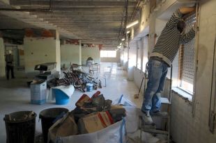 Comín diu que les inversions a altres hospitals no comprometen els plans de futur per al nou Trueta
