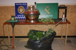 Guàrdia Civil i Policia Local comissen 10 quilos de marihuana i desmantellen un laboratori d'haixix a Lloret