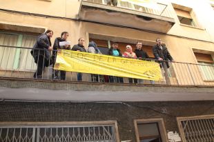Tres famílies ocupen un bloc de pisos a Sant Feliu de Guíxols propietat de la Generalitat