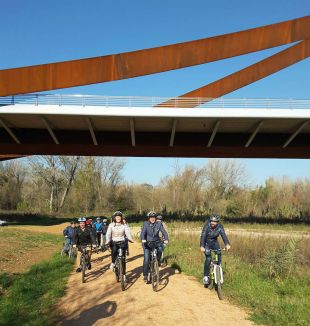 Obren un tram de quatre quilòmetres de via verda que connecta Girona i Sarrià de Ter