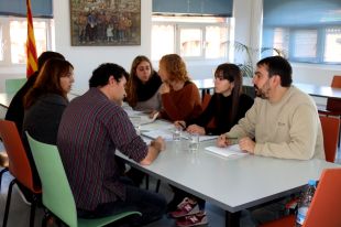 L'Ajuntament de Celrà (CUP) treballa pel 6-D i rebateja la plaça de la Constitució