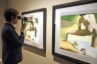 El Museu Dalí explora la fascinació del geni empordanès per l'estereoscòpia i la pintura en tres dimensions