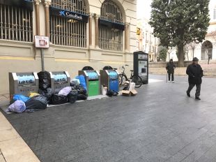 La vaga d'escombraries a Figueres es posposa al 14 de desembre per poder seguir negociant