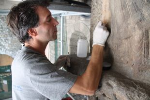 La restauració de la portalada de Ripoll finalitzarà a principis de gener