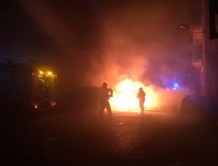 Cremen tres vehicles la nit de Cap d'Any a Sant Feliu de Guíxols