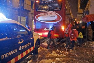 Els 50 alumnes de Camprodon atrapats a Ripoll per la neu passaran la nit a un hotel