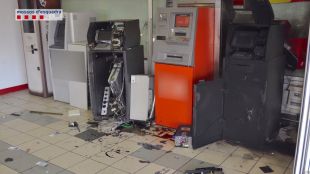 Desarticulada una banda que va robar un caixer automàtic amb explosius a Riudellots