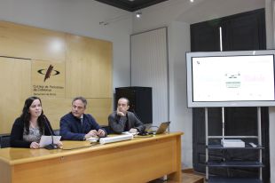 Presentats els treballs acabats de la I Beca dels Premis Carles Rahola