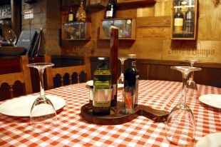 La dieta mediterrània rica en oli d'oliva verge prevé de malalties cardiovasculars 