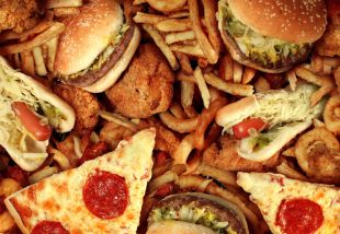 Les dones i les famílies amb menys ingressos pateixen més mala alimentació